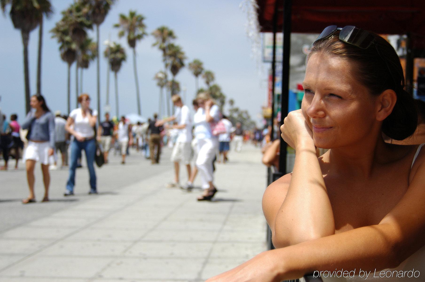 Holiday Inn Express West Los Angeles By Ihg Bagian luar foto