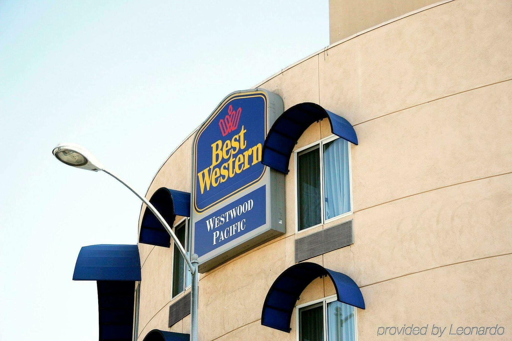 Holiday Inn Express West Los Angeles By Ihg Bagian luar foto
