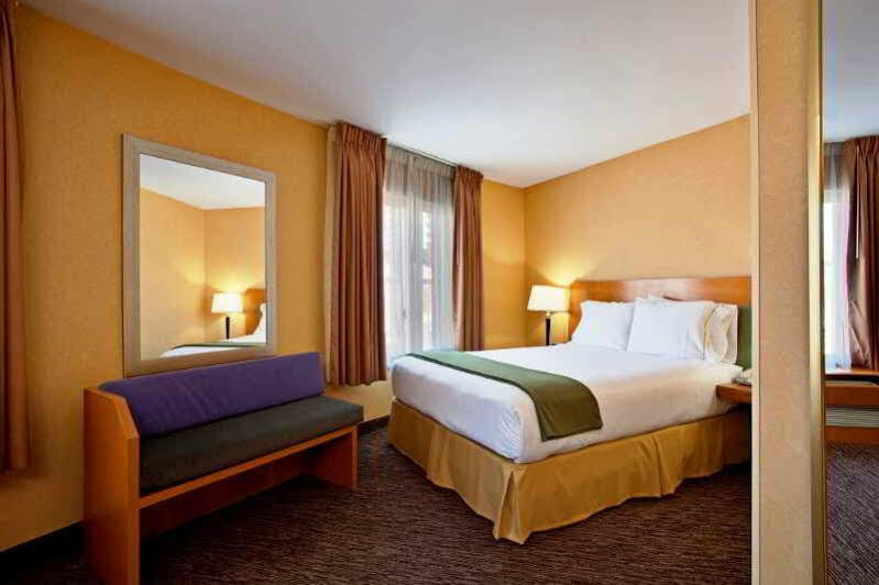 Holiday Inn Express West Los Angeles By Ihg Bagian luar foto