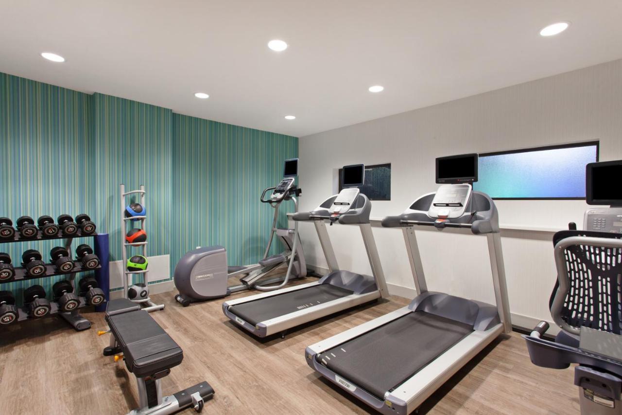 Holiday Inn Express West Los Angeles By Ihg Bagian luar foto